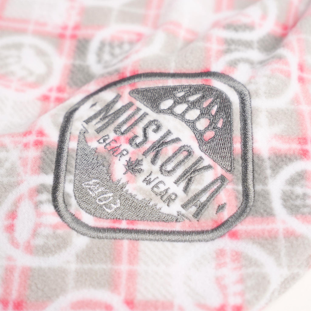 Muskoka Bear Wear – Ladies Christmas Cottage Comfy Pants in Pink with Grey