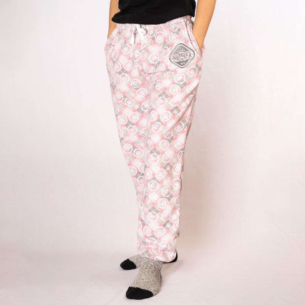 Muskoka Bear Wear – Ladies Christmas Cottage Comfy Pants in Pink with Grey