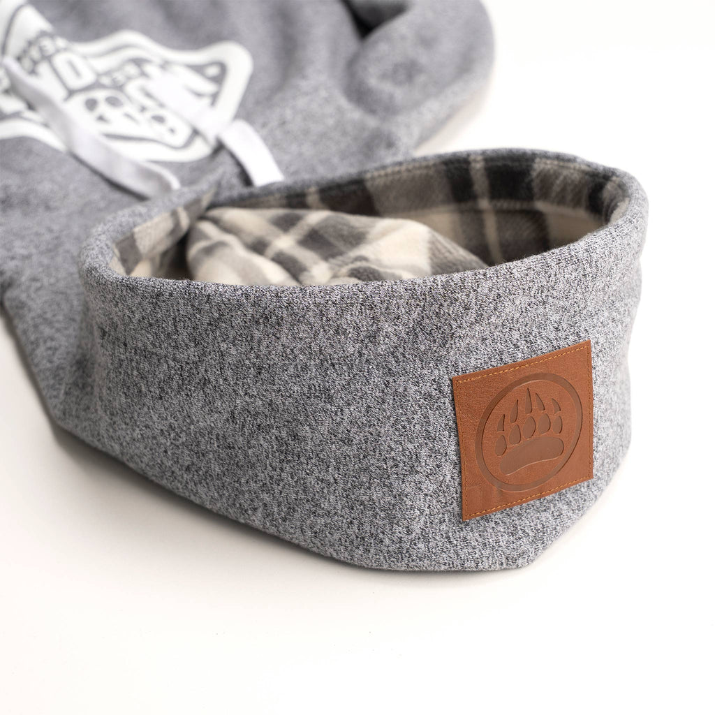 Muskoka Bear Wear – Ladies Vintage Cabin Hoody in Heather Grey with White