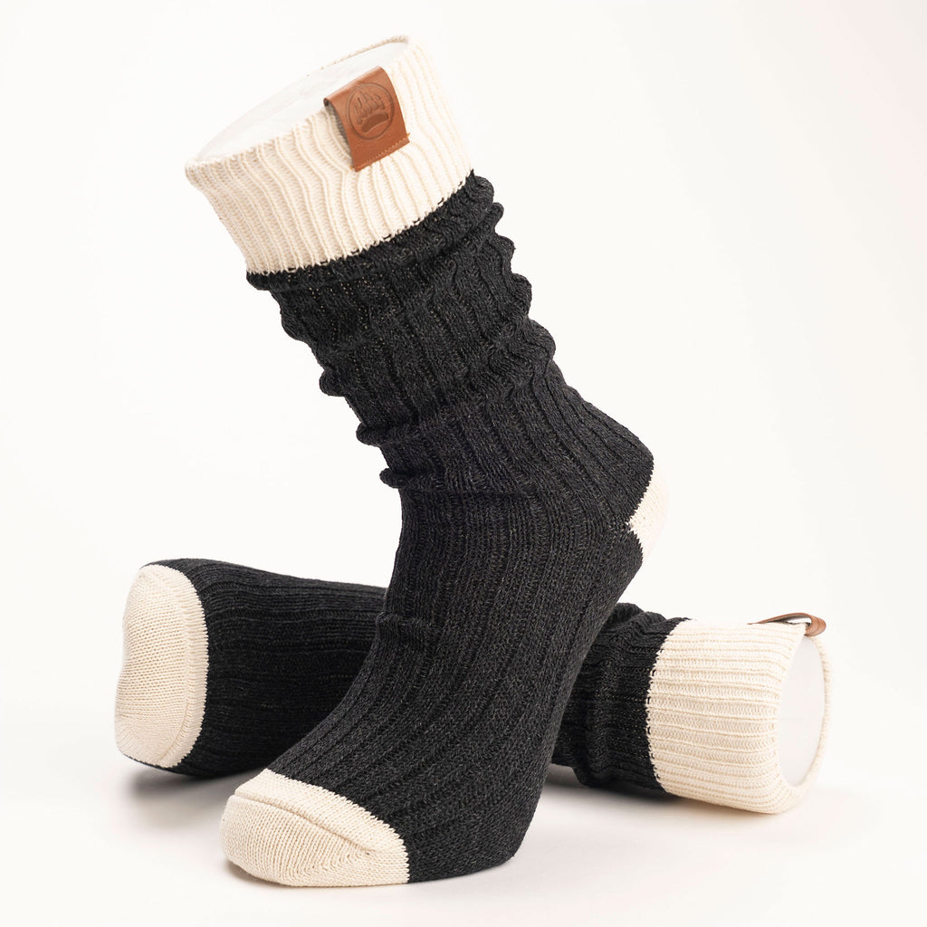 Muskoka Bear Wear – Men's Oxford Socks in Dark Charcoal with Cream Band